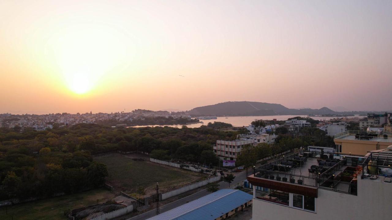 Aura Boutique Hotel Udaipur Exterior photo